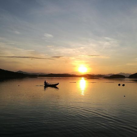 Lavievulinh Ecolodge Vũ Linh Esterno foto